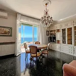 Grande Vista Mare Varazze